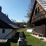 Planinska Hisica Pod Macesni - Bohinj * Srednja Vas v Bohinju