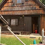 Planinska Hisica Pod Macesni - Bohinj Srednja Vas v Bohinju