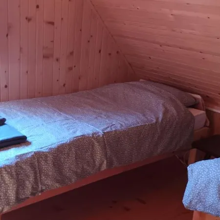 Planinska Hisica Pod Macesni - Bohinj Srednja Vas v Bohinju